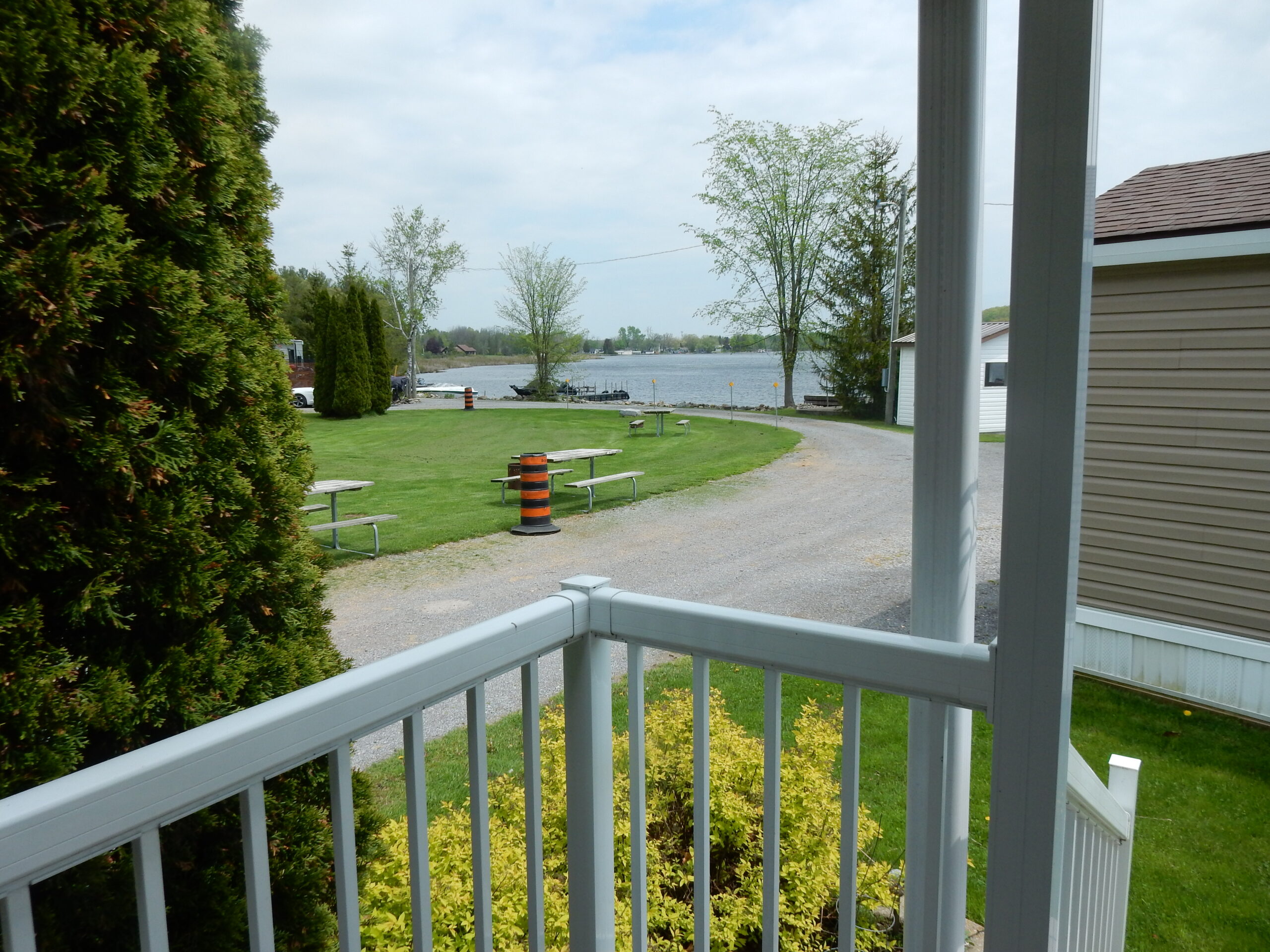 2018 36′ Northlander Stoney Point Resort Hastings, Ontario