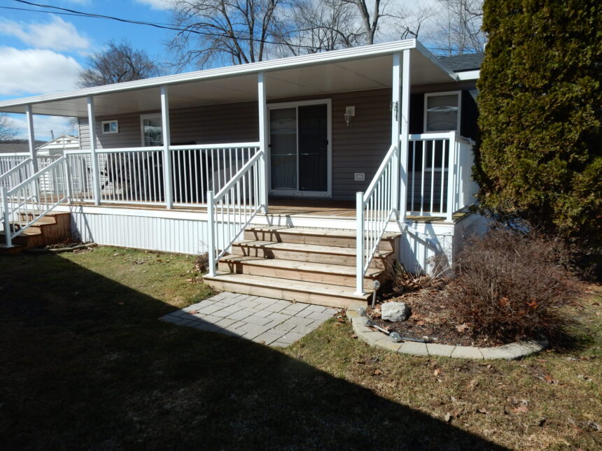 FOR SALE Stoney Point Resort Hastings, Ontario